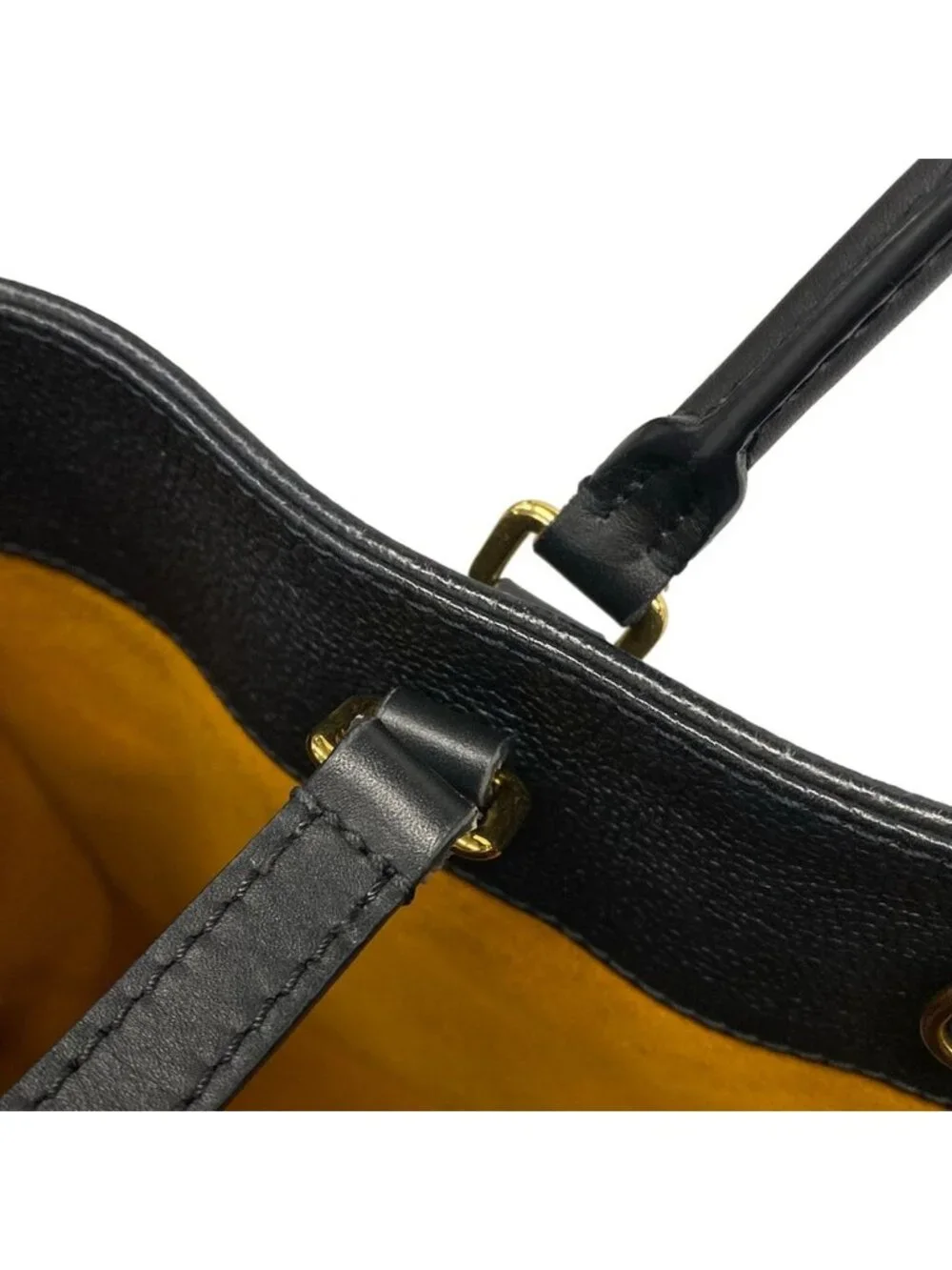 Louis Vuitton Tote Monogram Empreinte On The Go GM Noir Leather Cowhide